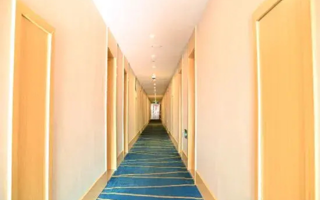 Starway Hotel Shanghai Wujiaochang Changhai Hospital