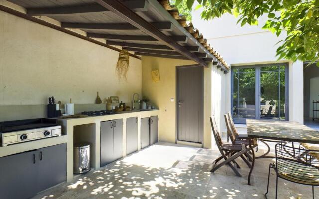 Maison Maussane-les-Alpilles, 6 pièces, 8 personnes - FR-1-599-42