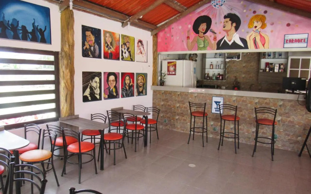 Hosteria B y B