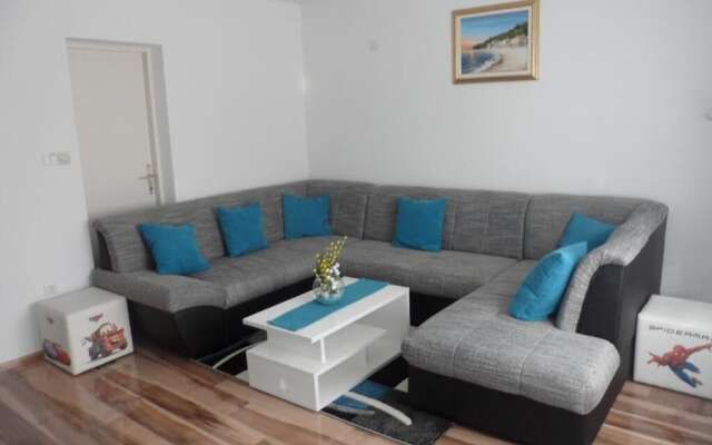 Apartments and Rooms Krizmanic