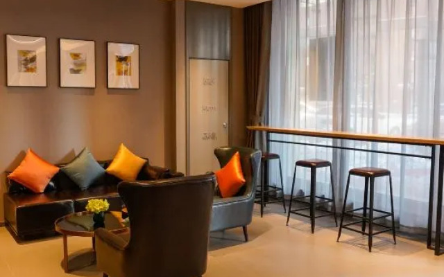 Homeinn Selected Hotel (Jilin Jiangnan)