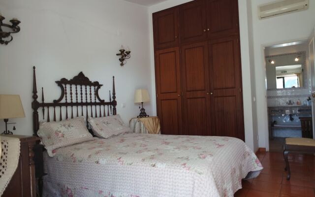 E - Countryside Bedroom 1 by DreamAlgarve