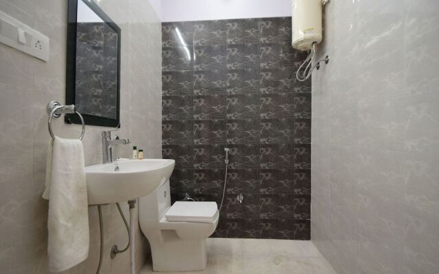 OYO 23553 Padamgarh Residency