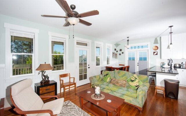 The Black Pearl 3 Bedroom Home