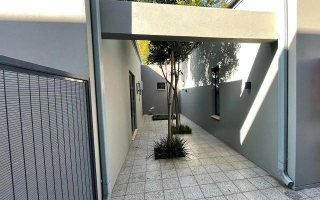 The Wantage Suites