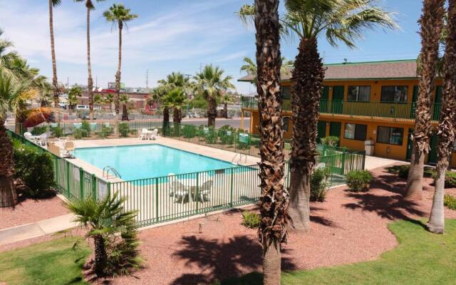 Budgetel Inn & Suites Yuma