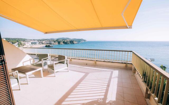 Amazing penthouse at la fosca beach