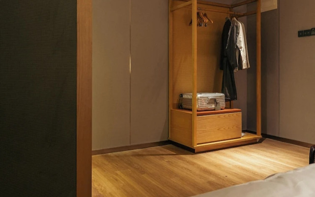 Shō Hotel BreakX