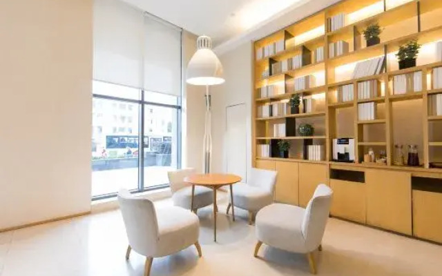 JI Hotel (Shanghai South Railway Station)