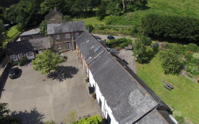 Budleigh Farm Cottages