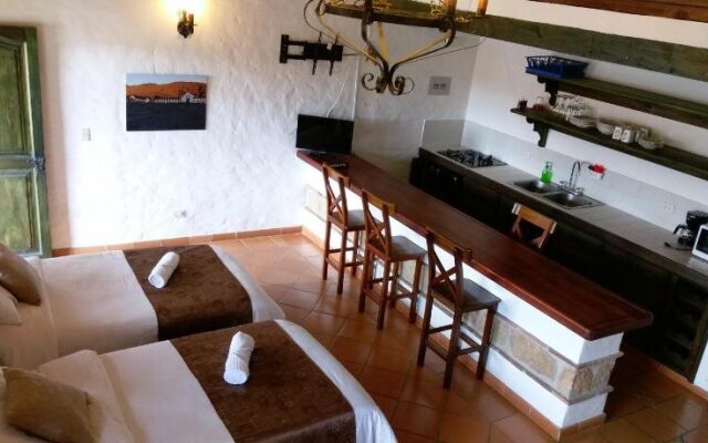 Hotel Aparta Suite La Montaña