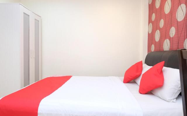 OYO 1031 Aj Suite Hotel