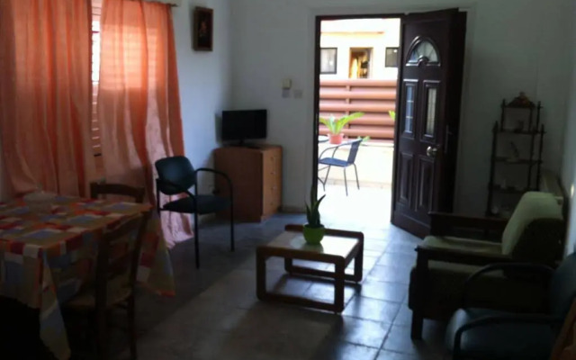 Valentinos House