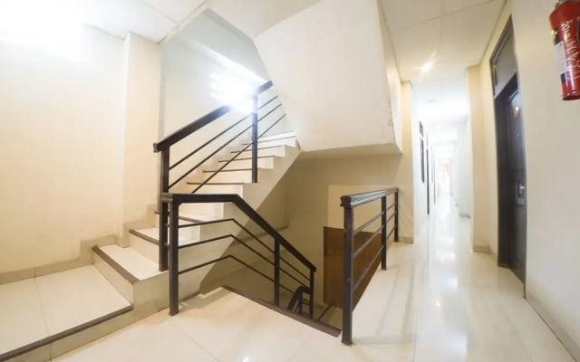 Reddoorz near Ambon Plaza