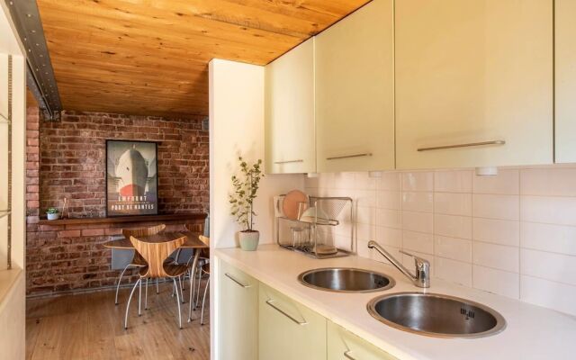 Stylish 2 Bed Duplex Flat in Castlefield