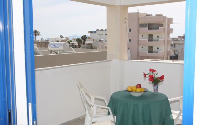 Kaloxenia Apartments