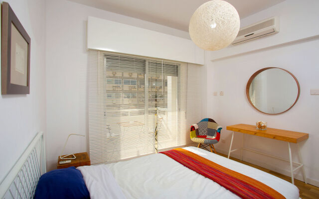 SeaBreeze Limassol City Center Flat