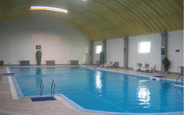 Golden Star Holiday Hotel