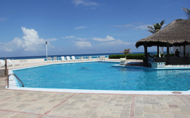 Brisas 10 Condos And Rooms