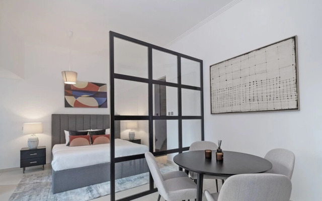 LUX The Cayan Superior Suite