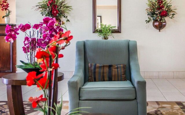 Comfort Inn & Suites Perry I-35