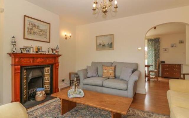 Marine Cottage