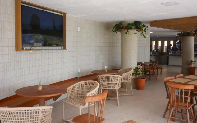 Elegance Flat - Beira mar - Apto202 luxo lateral