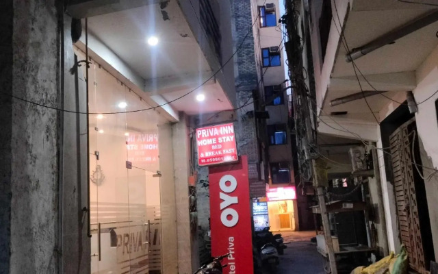 OYO 19718 Hotel Priva