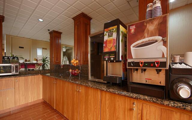 Best Western Detroit Livonia