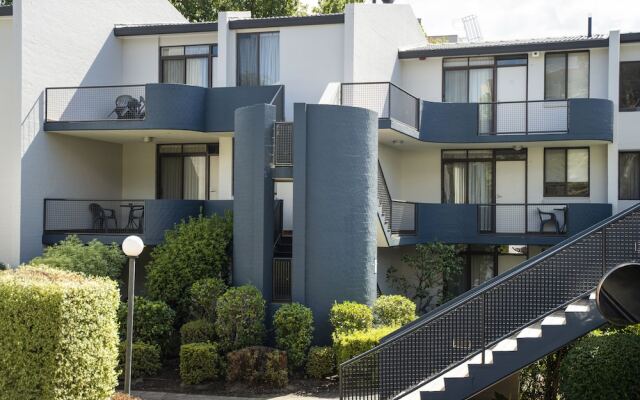 Manuka Park Apartments