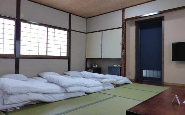Minshuku Kuwataniya