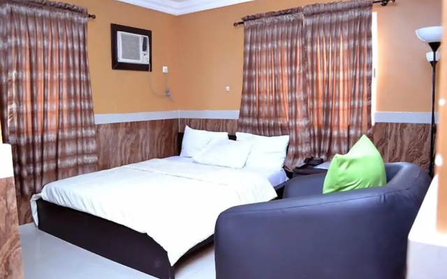 Inglesias Hotels