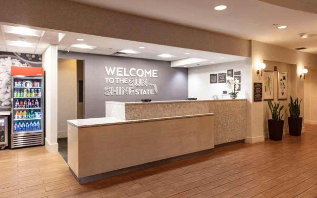 Hampton Inn & Suites Miami-Airport South-Blue Lagoon