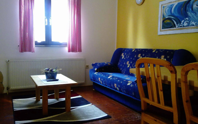 Ethno Garden Apartments