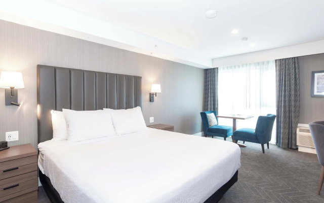 Sandman Signature Saskatoon South Hotel