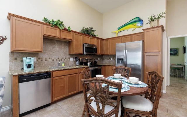 Cozy 2 Bedroom, Monthly Rates, Pets & Pool