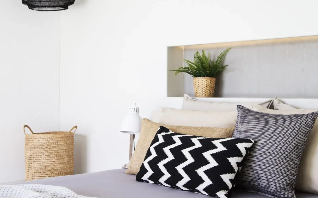 Hide out Suites