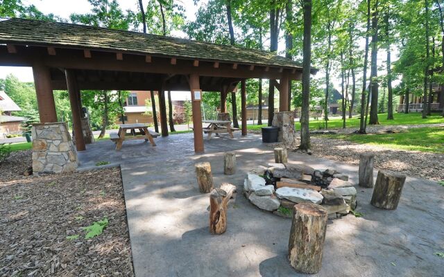 Kendall Camp Get-A-Way 4 Bedroom Townhome