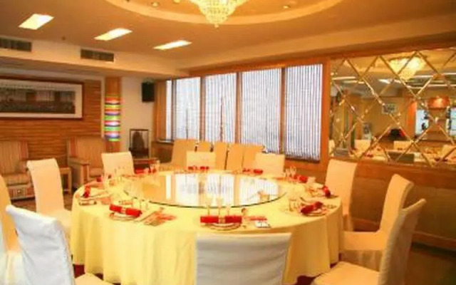 Yuquan Simpson Hotel