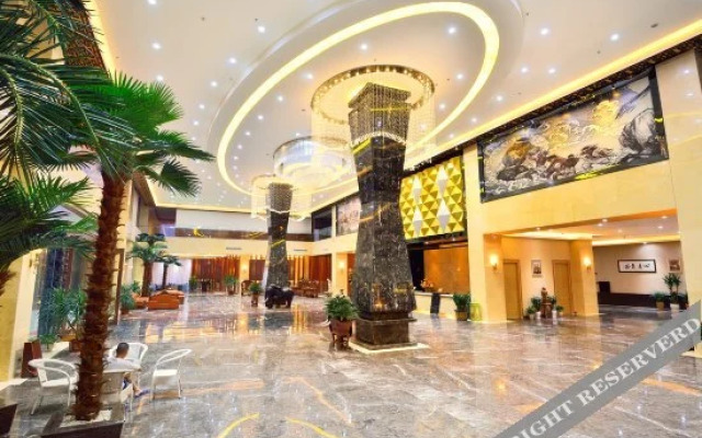 Weili Holiday Hotel (Xinyi Yuegui Road)