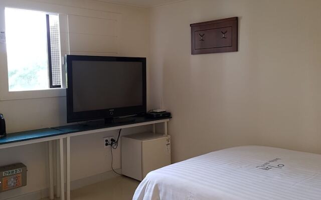 Ezen Motel
