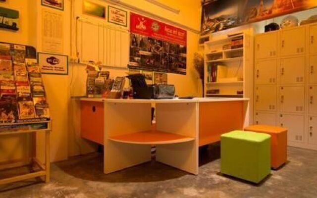 Hug Chang House