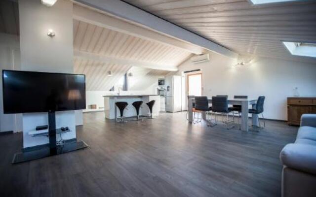 Sherlock Loft by Connexion