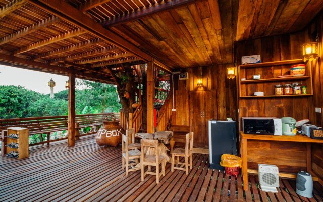 Honeyland Resort
