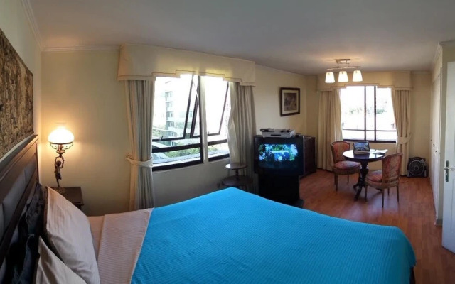 Costanera Center Apartment