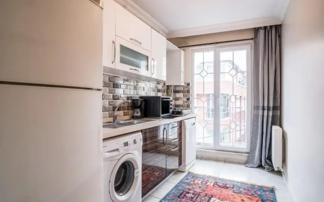 Fully Furnished Cozy and Private Flat in Avcilar