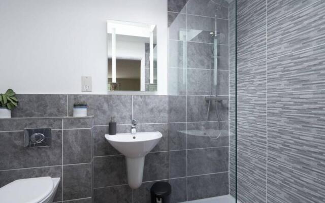 Spacious countryside 4 bedroom bungalow