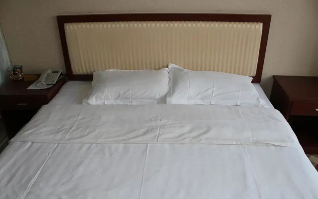 Lu She Hotel - Beijing