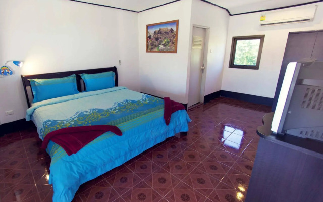 Lotus Friendly Hotel