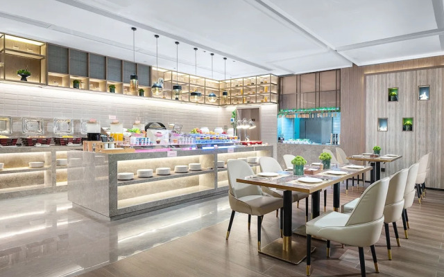Echeng Hotel Shenzhen Tian'an Yungu
